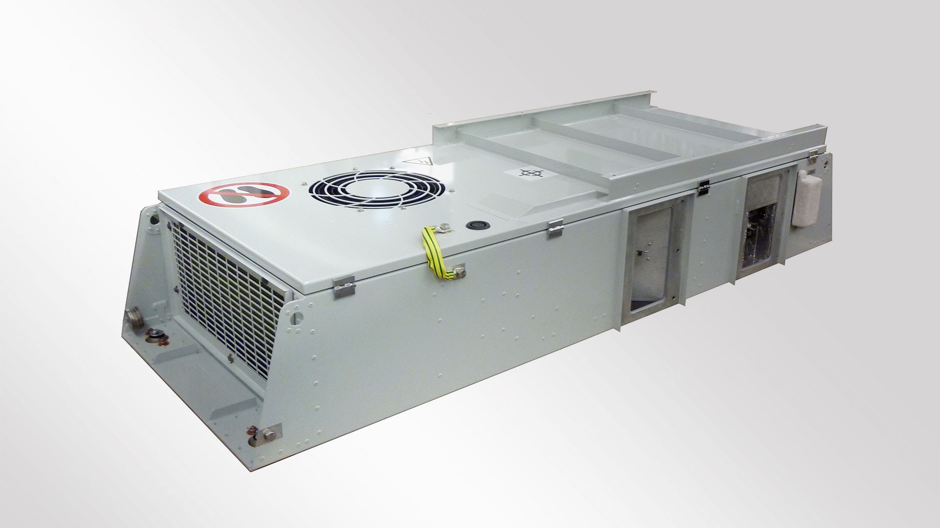 Cooling unit for rail vehicle applications.