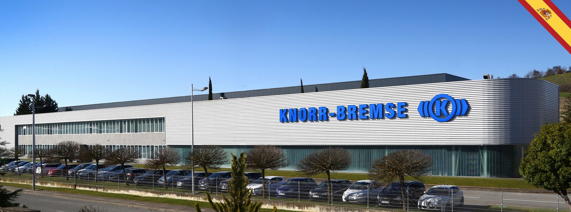 Knorr-Bremse building exterior with blue signage.