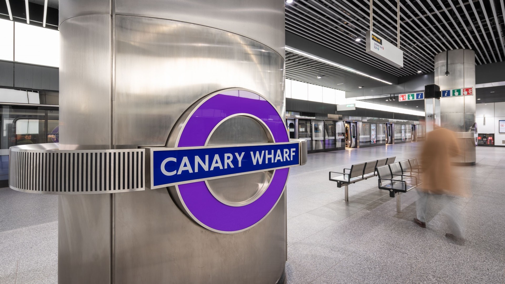 Canary Wharf metro station.